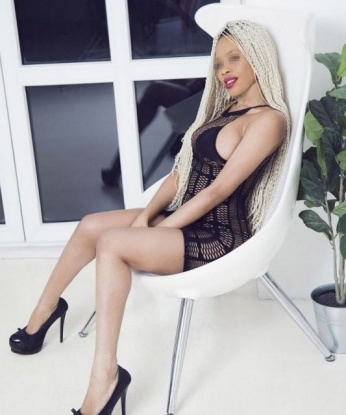 Анкета проститутки Кариночка - город Сторожинец, 25 лет, №12104